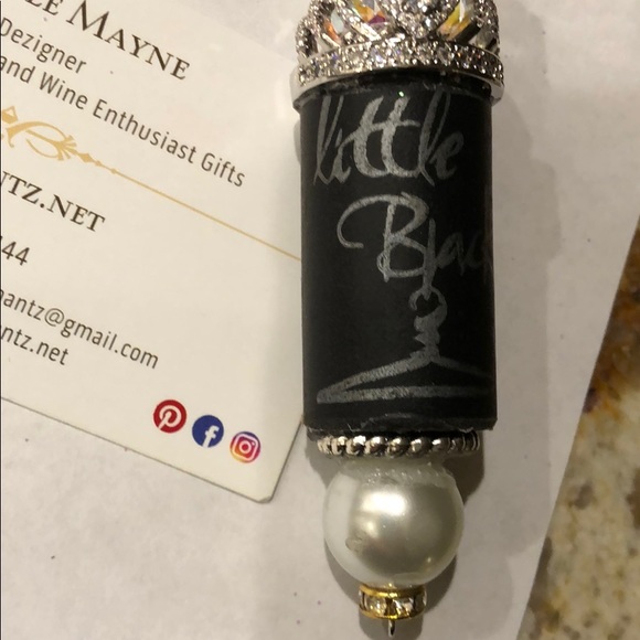 Black dress wine cork crown necklace blinged - Picture 3 of 3